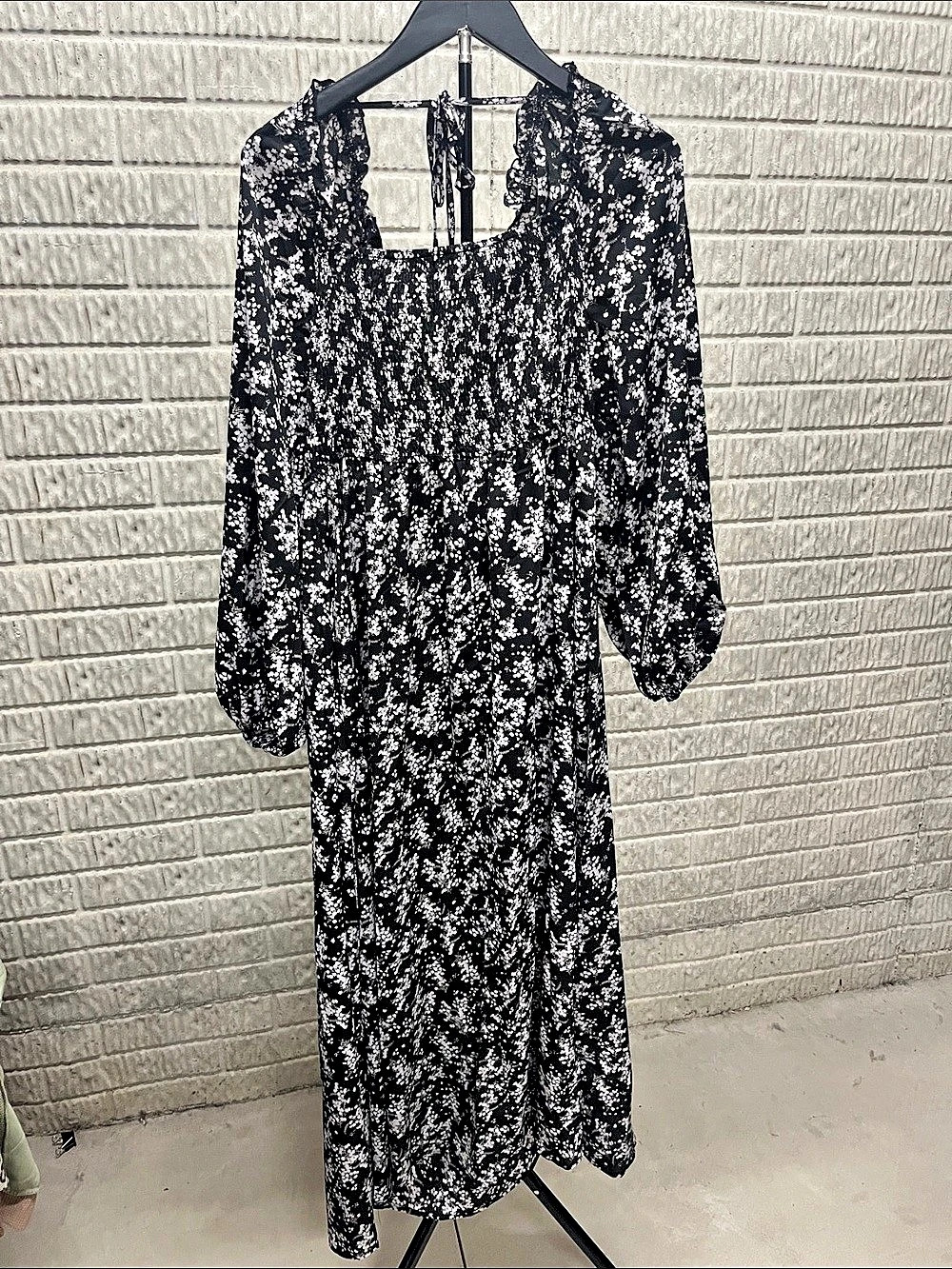 CUPSHE Floral Maxi Dress in Black & White XL NWT